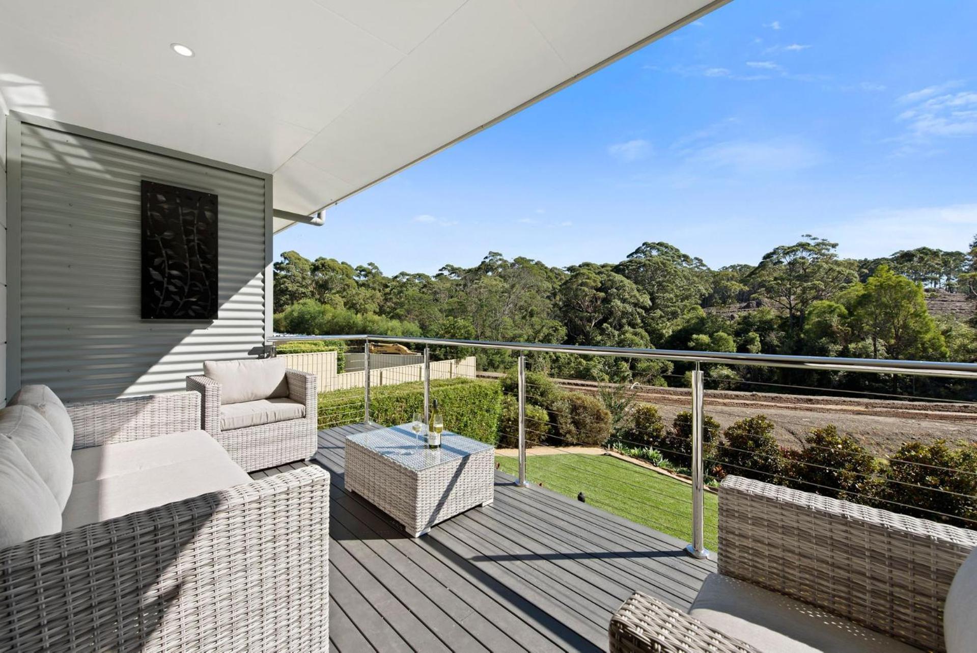 Kookaburra Heights * Mollymook